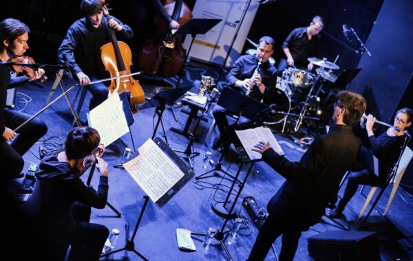 Das Max Brand Ensemble spielt ein Porträtkonzert mit Musik von Berthold Cvach